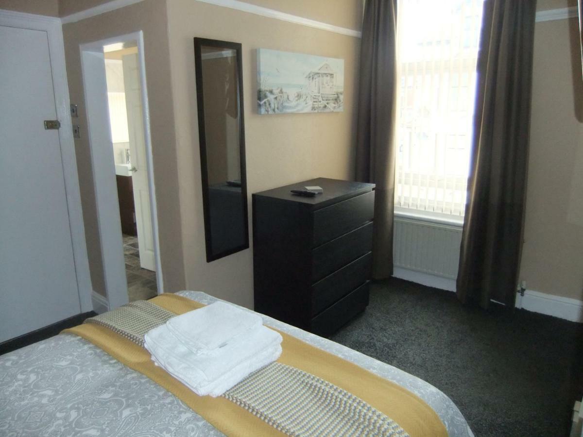 Dewsbury House Apartment Blackpool Luaran gambar